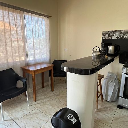 Apartahotel Casa Soleil Puerto Villamil Habitación foto