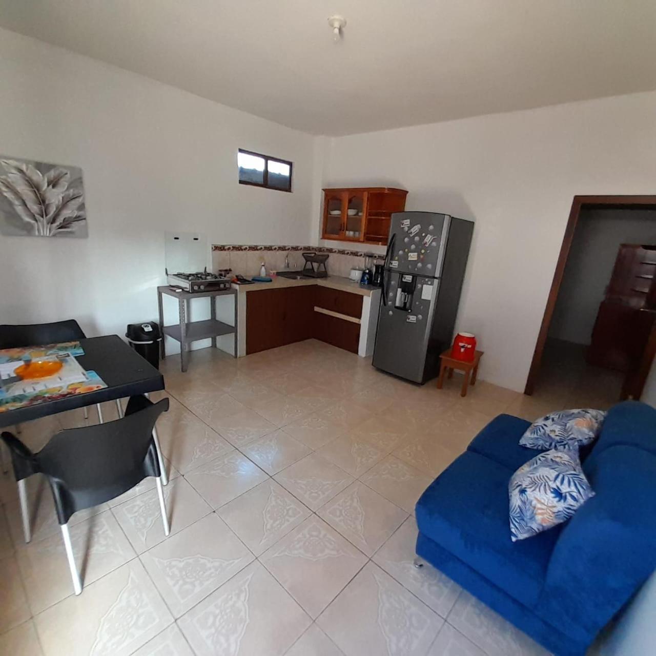 Apartahotel Casa Soleil Puerto Villamil Habitación foto
